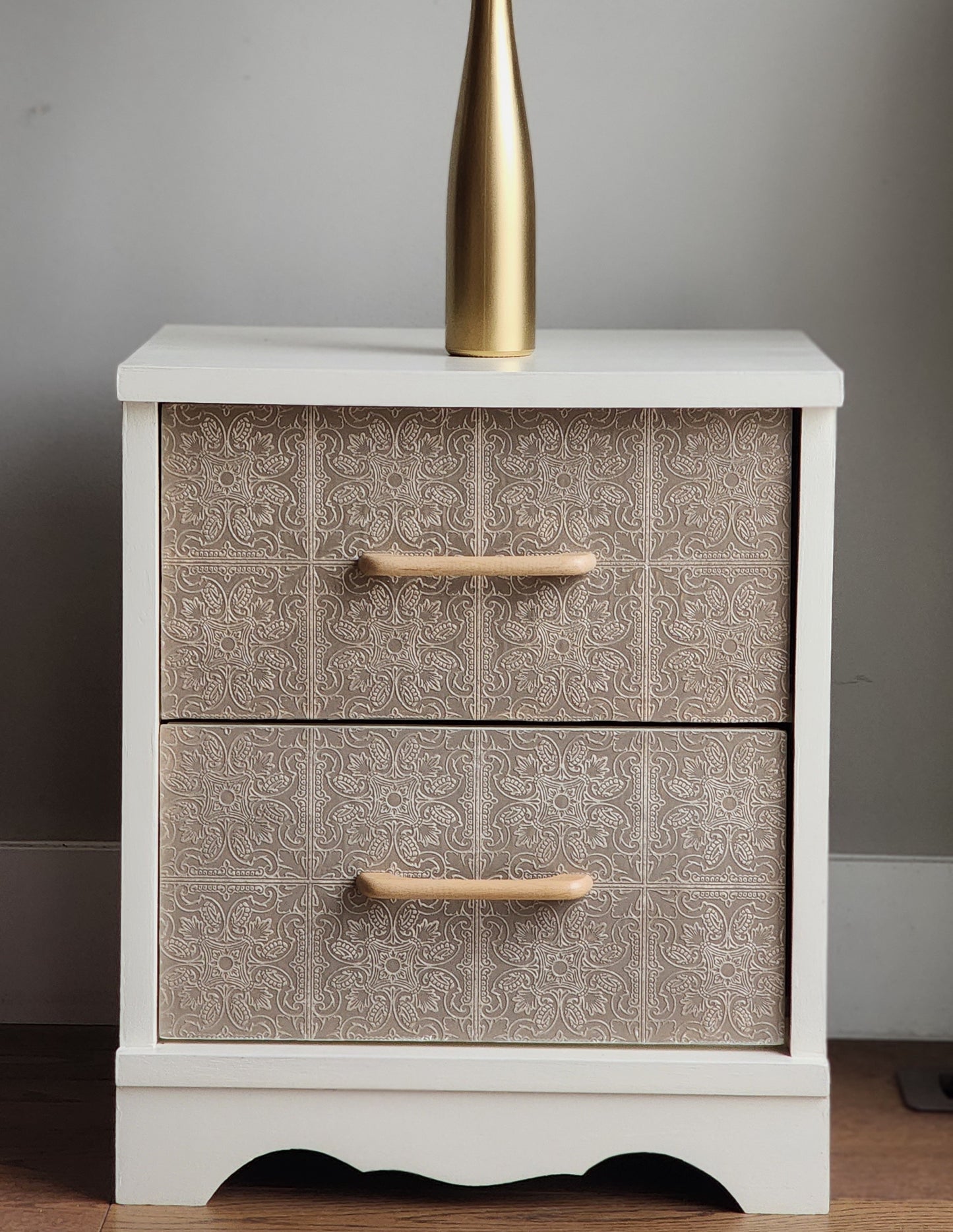 Creamy Nightstand