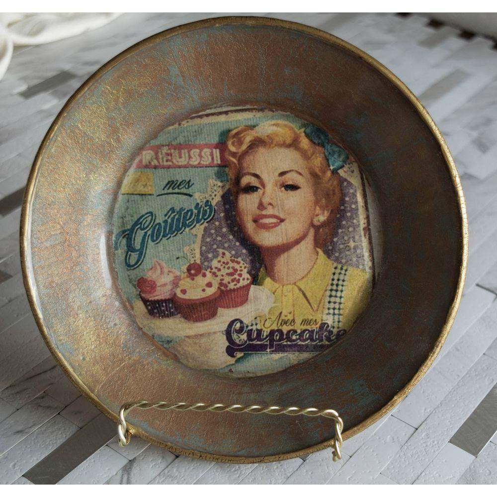 Vintage Golden Edged Plate - Woman Decorative Plate - Laila Beauty Care Decorative Plate