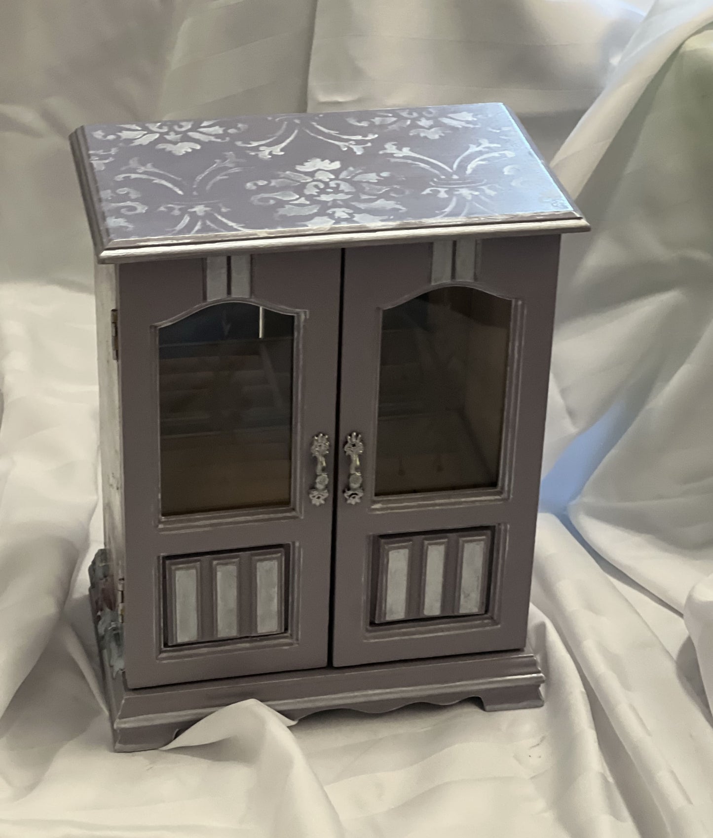 Lilac Jewelry Box
