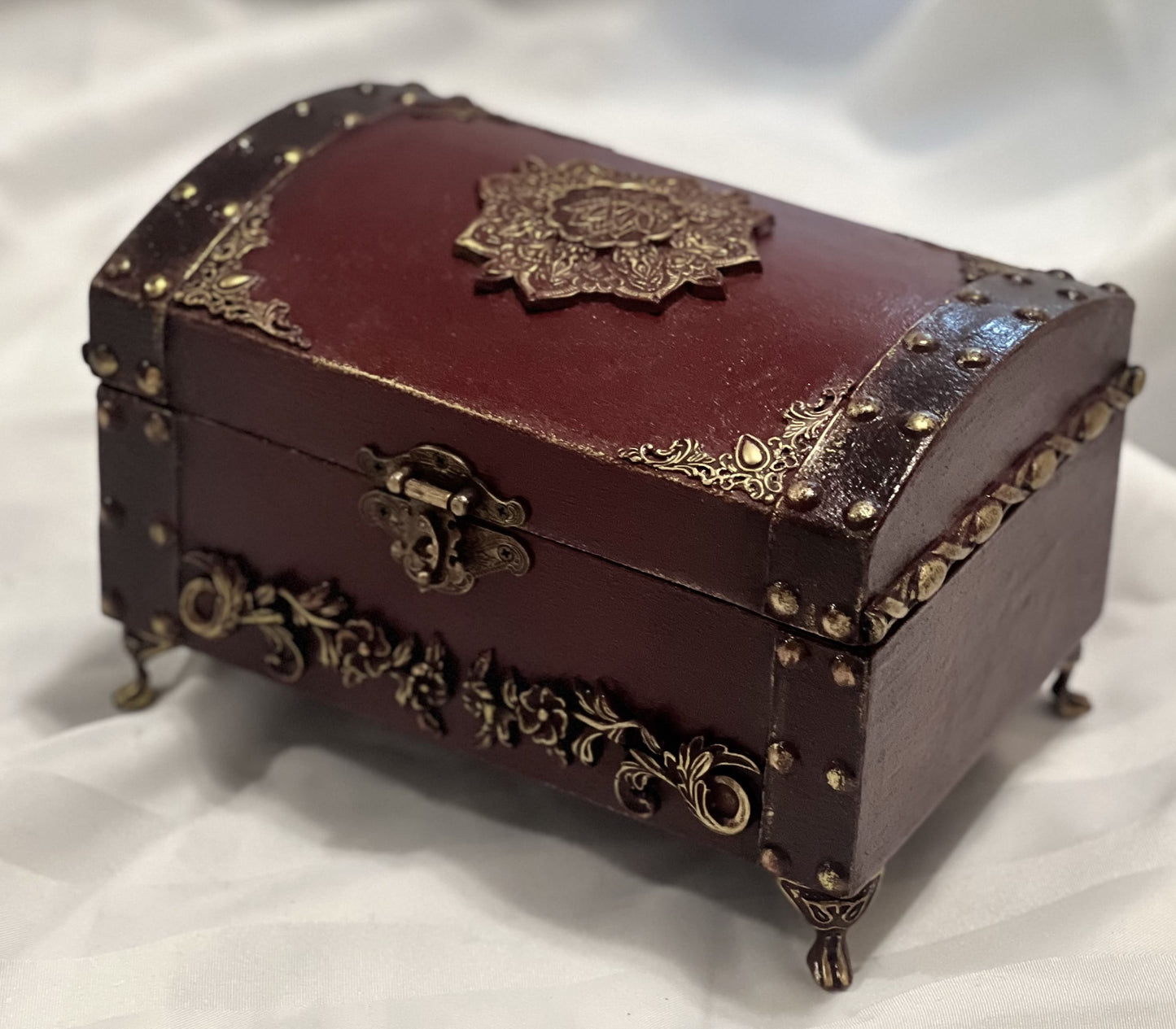 Burgandy Treasure (Small) Box