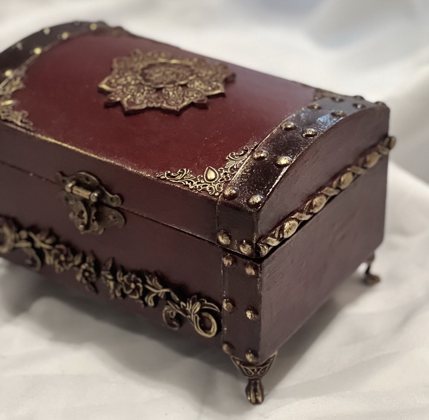 Burgandy Treasure (Small) Box