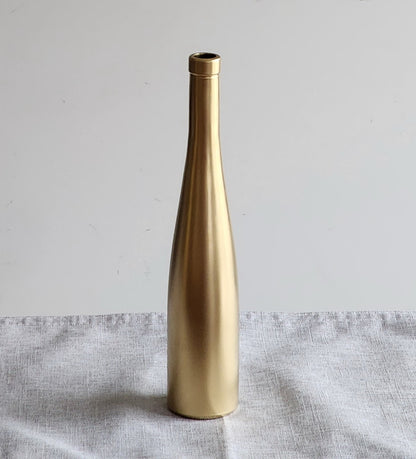 Modern Golden Vase (1 Piece)