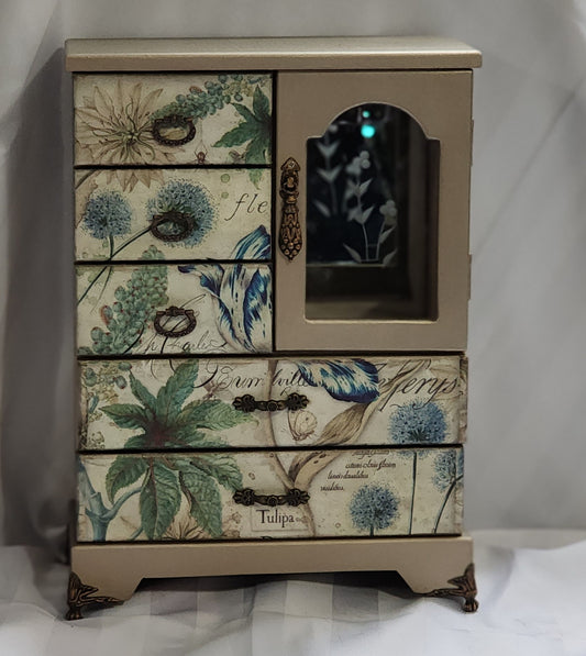 Champagne Jewelry Box